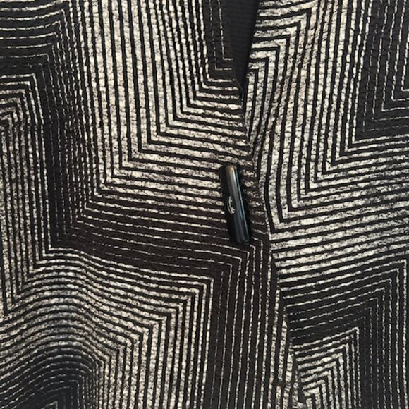 Joseph Ribkoff Jacket - Size 4 - Picture 3 of 6